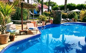 Birdcage Gay Men Resort&Lifestyle Hotel